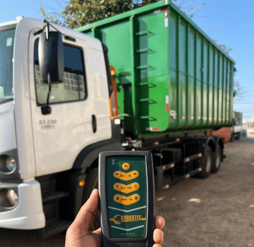 Caixa estacionária 39m³ para coleta de resíduos da construção civil RCC